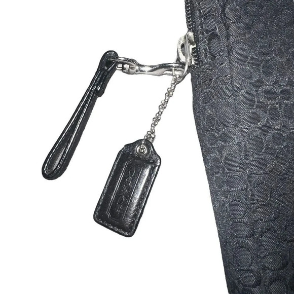 Black Signature Coach Softshell‎ Laptop Cover - Picture 7 of 8